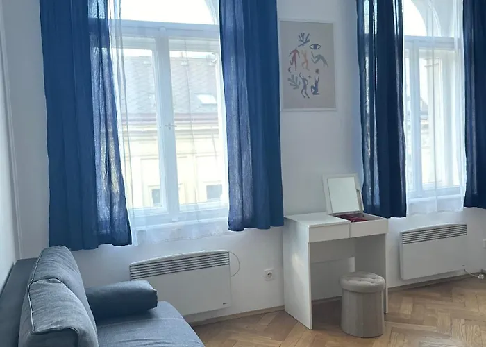 Modern Skorepka 4 Prag