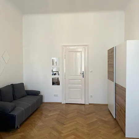 Skorepka 4 Apartmán *
